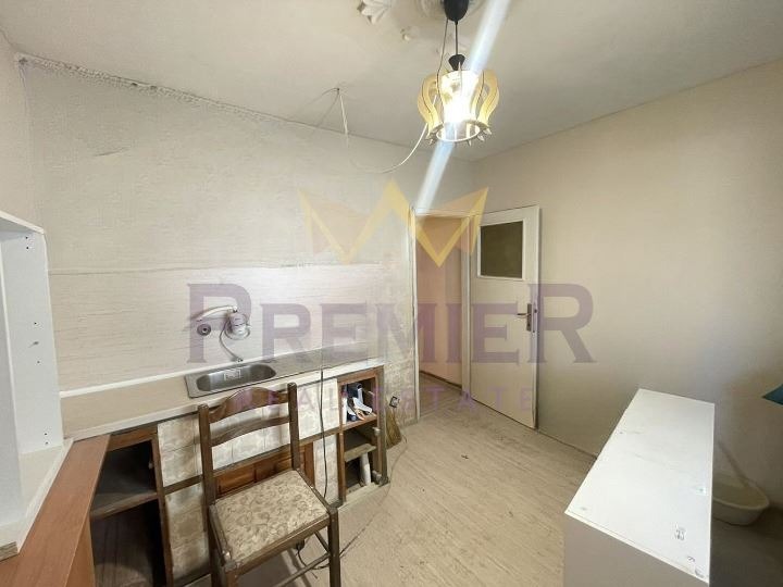 Продава 3-СТАЕН, гр. Варна, Левски 2, снимка 4 - Апартаменти - 53413527