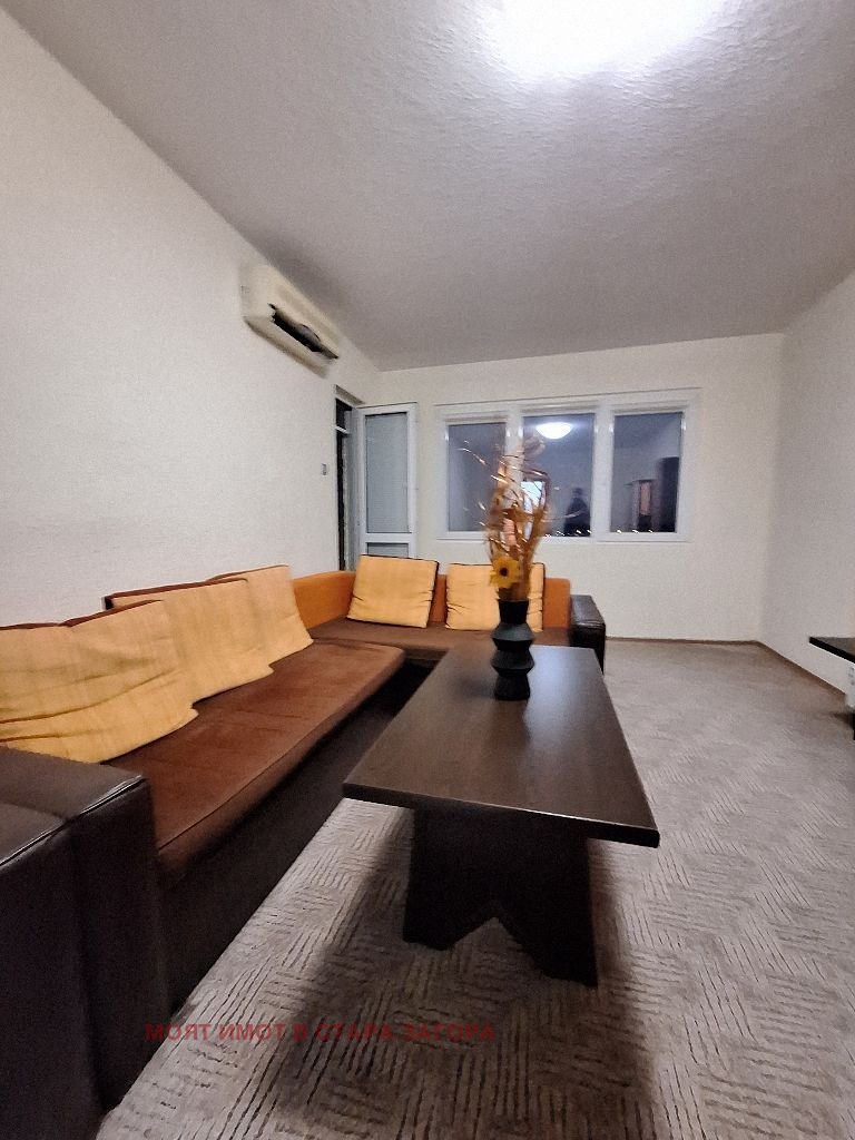 De vânzare  3 dormitoare Stara Zagora , Jeleznic - țentâr , 83 mp | 40966845 - imagine [2]