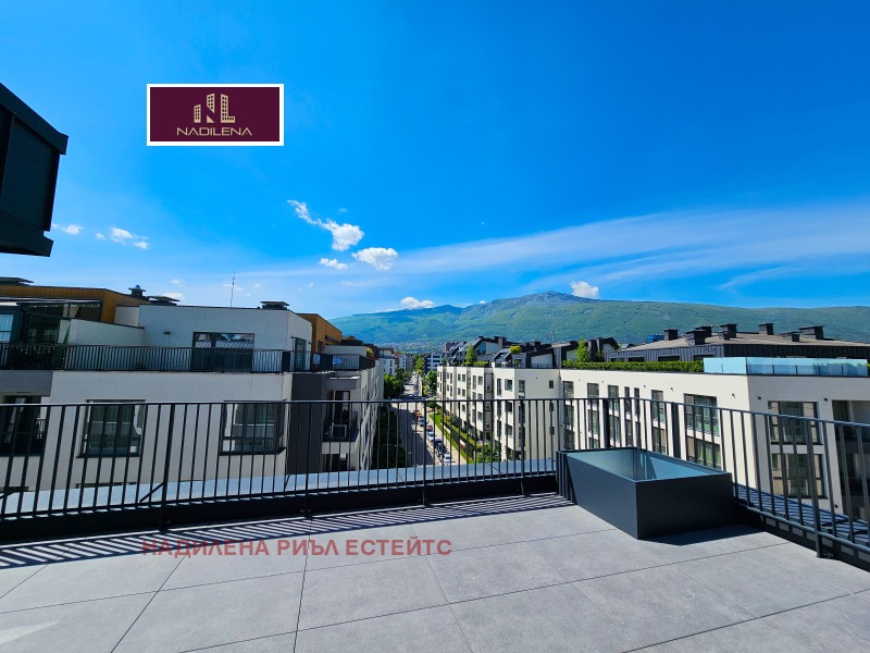 À venda  3 quartos Sofia , Krastova vada , 227 m² | 16893030