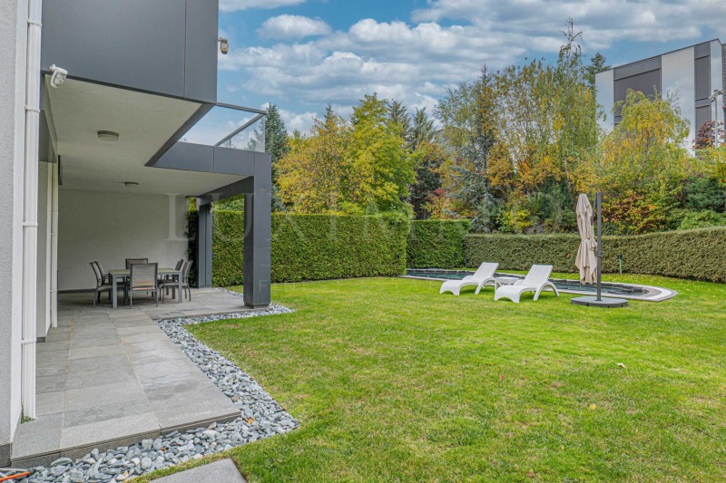 Продава КЪЩА, гр. София, Бояна, снимка 2 - Къщи - 52201585