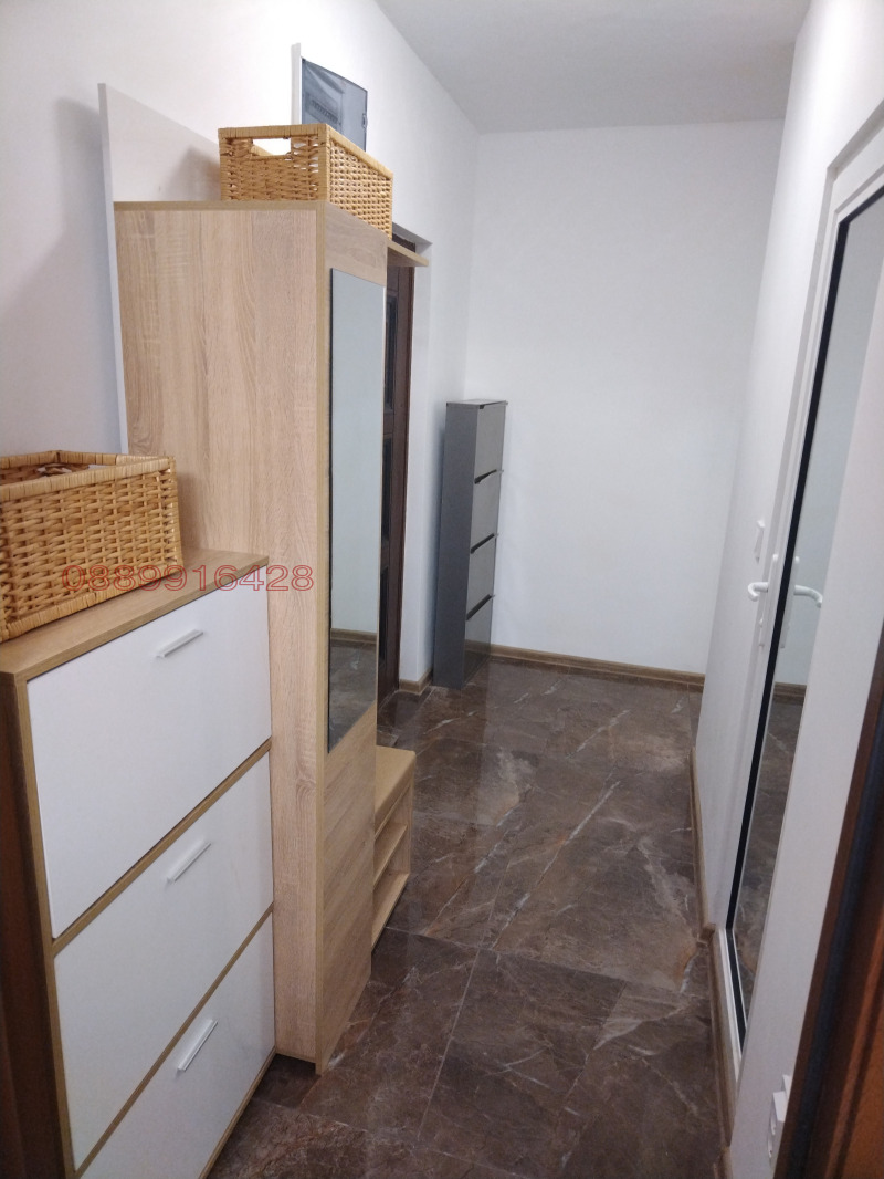 Продава 2-СТАЕН, гр. Разград, Орел, снимка 2 - Апартаменти - 52783813
