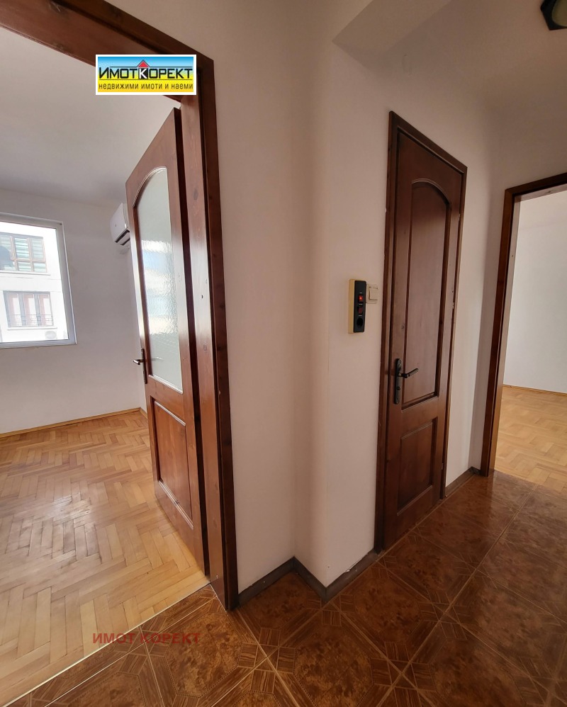 Продава 3-СТАЕН, гр. Пазарджик, Идеален център, снимка 12 - Апартаменти - 53280303