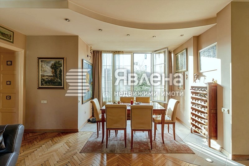 Продава 3-СТАЕН, гр. София, Център, снимка 7 - Апартаменти - 55619250
