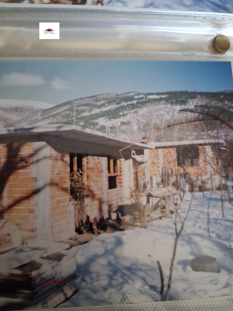 Продава КЪЩА, с. Раждавица, област Кюстендил