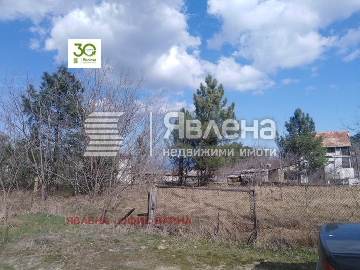 In vendita  Complotto Varna , m-t Borovets - sever , 905 mq | 89086240