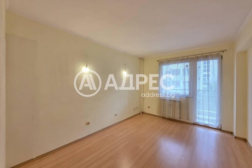 Продава 3-СТАЕН, гр. София, Лагера, снимка 2 - Апартаменти - 52166799