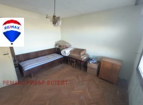 1 bedroom Rodina 2, Ruse 4