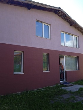Casa Kostinbrod, región Sofia