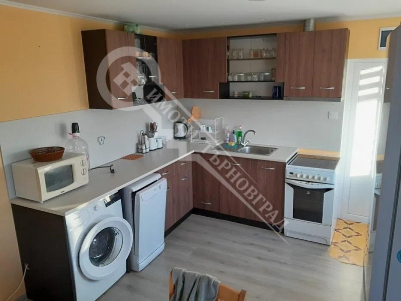 Till salu  Hus region Gabrovo , Sevlievo , 72 kvm | 64965076 - bild [9]