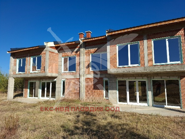 Продава КЪЩА, с. Браниполе, област Пловдив