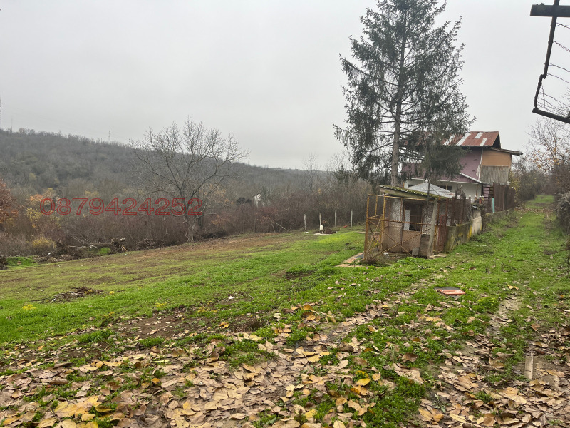 Продава ВИЛА, гр. Плевен, м-т Орлето, снимка 8 - Вили - 52782180