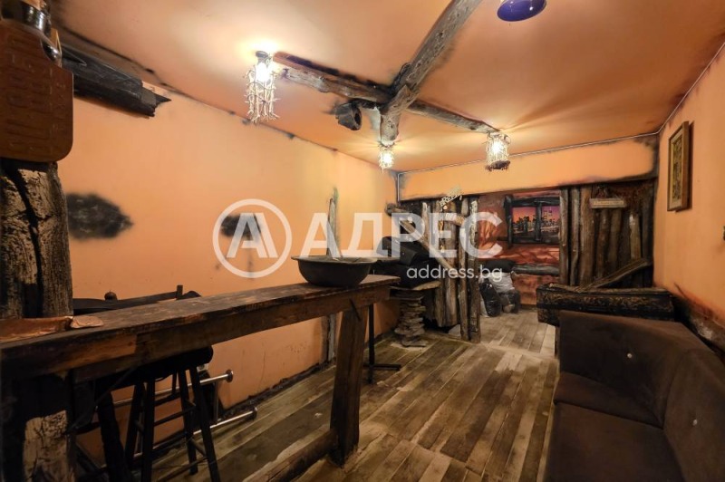 Продава МАГАЗИН, гр. София, Лагера, снимка 2 - Магазини - 52504962