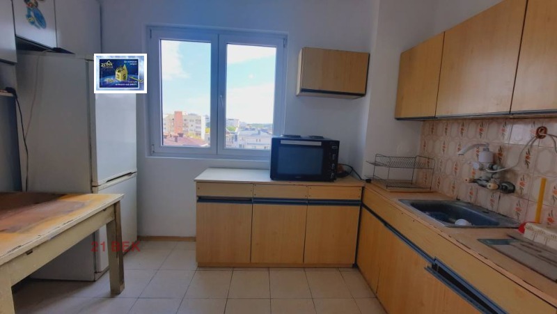Продава 4-СТАЕН в град Пловдив, Каменица 1 - 95 кв.м / 158 000 € » 309 021.14 лв., 21 ВЕК