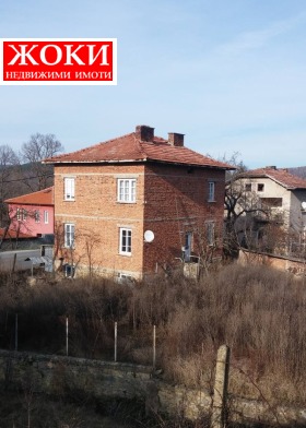 Продажба на имоти в с. Калотинци, област Перник - изображение 3 
