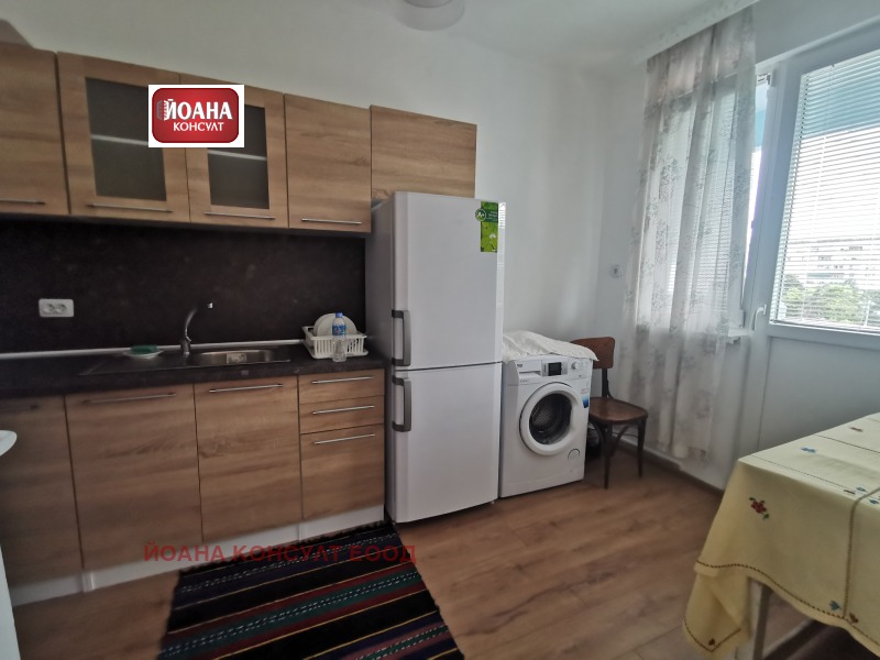 Na prodej  2 ložnice Pleven , Mara Denčeva , 89 m2 | 68549104