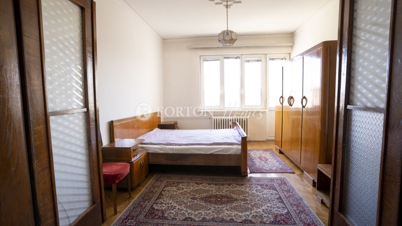 Продава 4-СТАЕН, гр. София, Център, снимка 7 - Апартаменти - 53255410