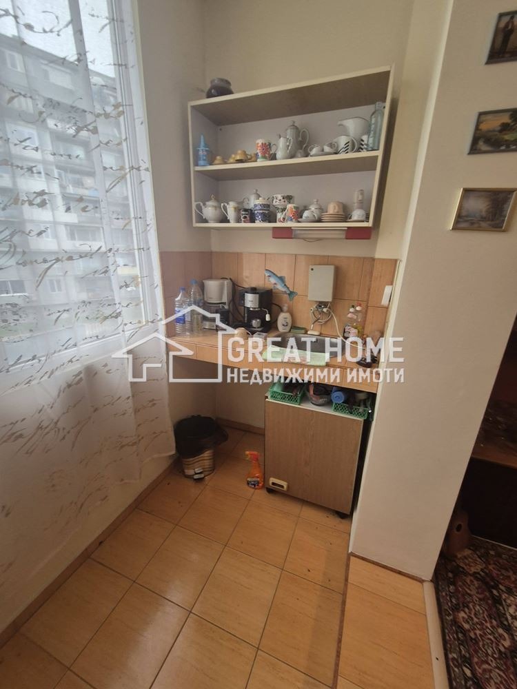 Продава КЪЩА, гр. Търговище, Запад 1, снимка 6 - Къщи - 53028847