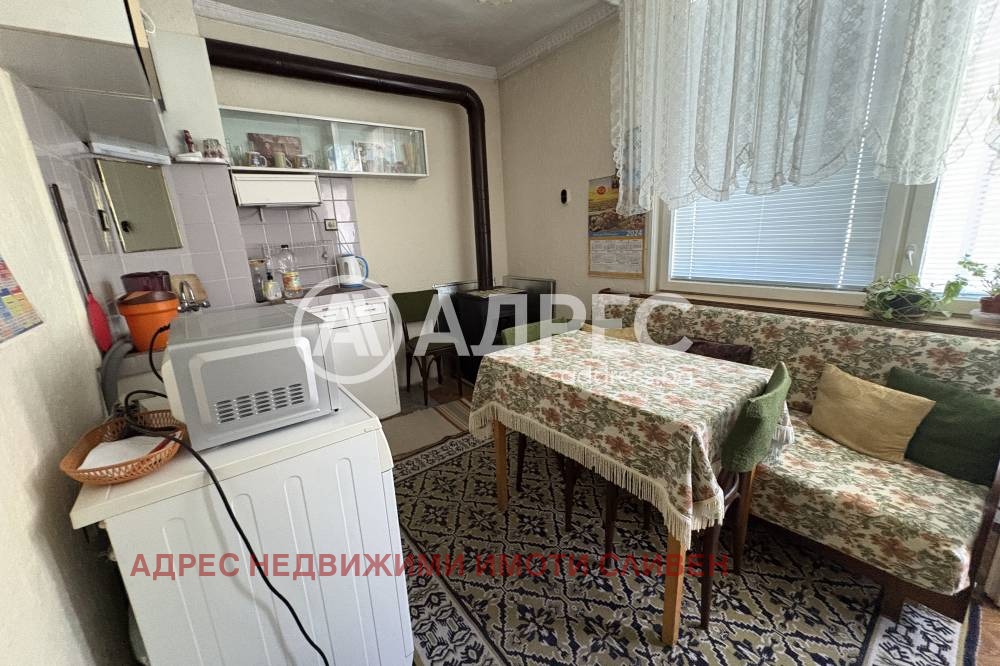 Продава 3-СТАЕН, гр. Сливен, Колю Фичето, снимка 5 - Апартаменти - 54618138