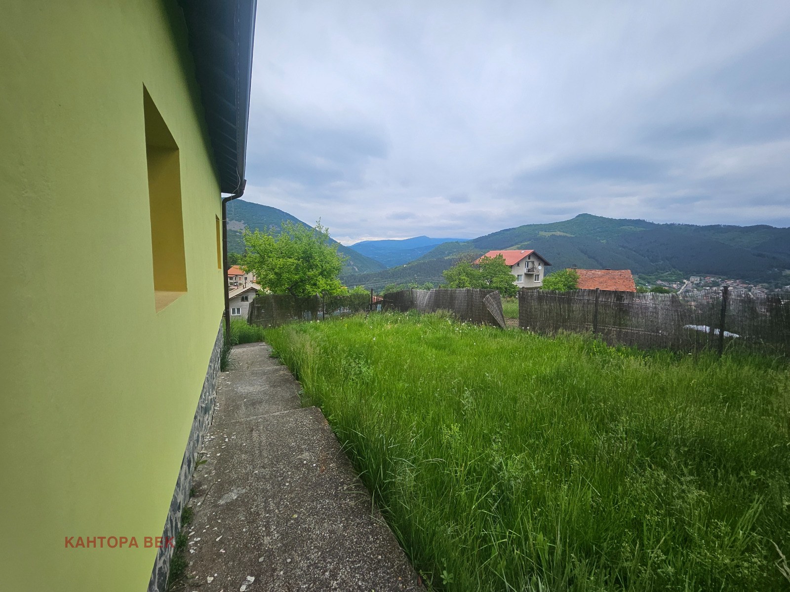Продава КЪЩА, гр. Своге, област София област, снимка 6 - Къщи - 55904458