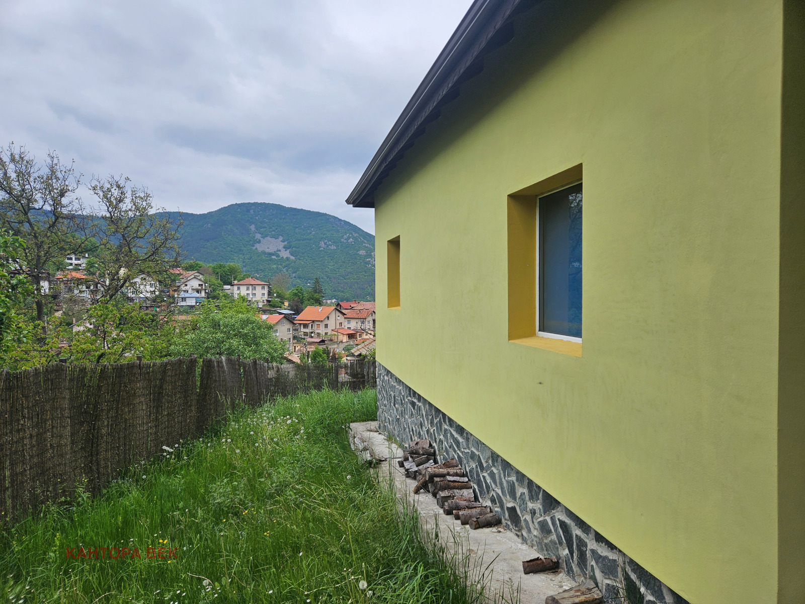 Продава КЪЩА, гр. Своге, област София област, снимка 5 - Къщи - 55904458