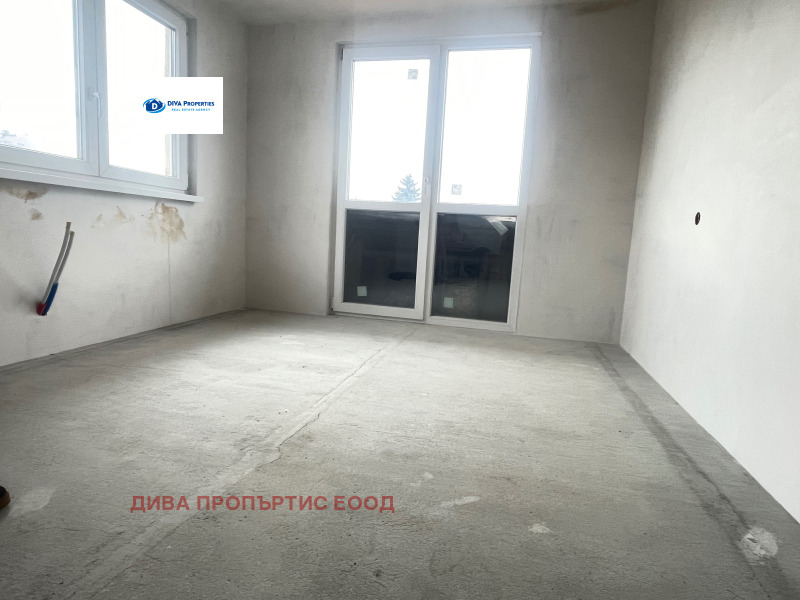 Продава 3-СТАЕН в област София, гр. Самоков - 60 кв.м / 80 000 € » 156 466.40 лв., ДИВА ПРОПЪРТИС ЕООД