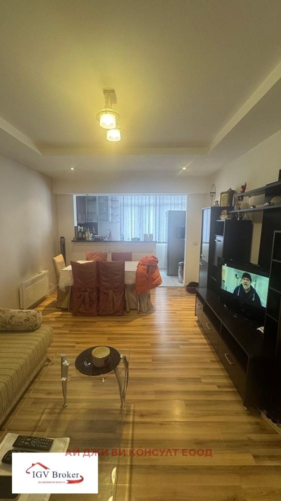 Продава 3-СТАЕН, гр. Разлог, област Благоевград, снимка 2 - Апартаменти - 54226300