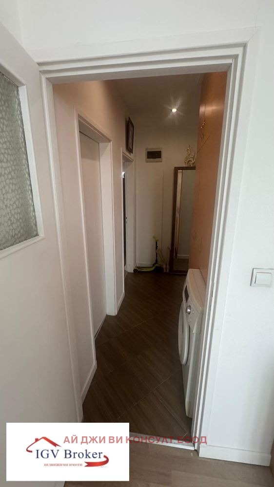 Продава 3-СТАЕН, гр. Разлог, област Благоевград, снимка 11 - Апартаменти - 54226300