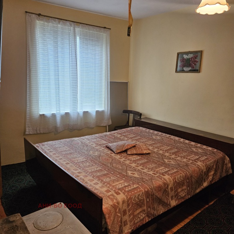 Продава КЪЩА, с. Литаково, област София област, снимка 12 - Къщи - 51564183