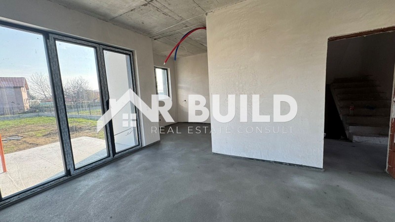 Продава КЪЩА, с. Труд, област Пловдив, снимка 10 - Къщи - 52639351