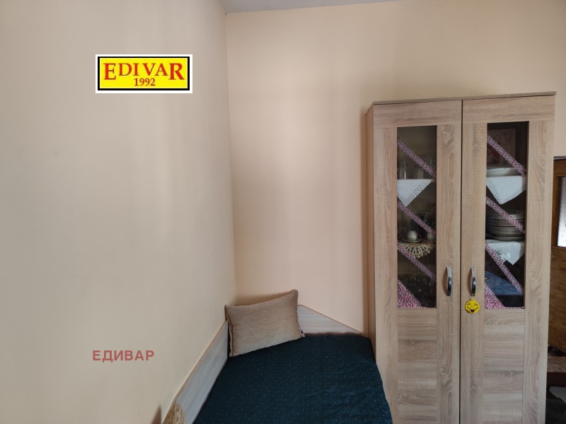 Продава КЪЩА, гр. Каварна, област Добрич, снимка 3 - Къщи - 52822279