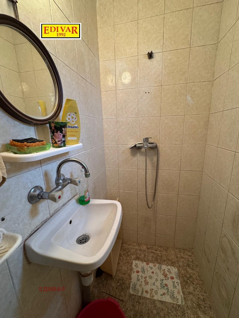 Продава КЪЩА, гр. Каварна, област Добрич, снимка 11 - Къщи - 52822279