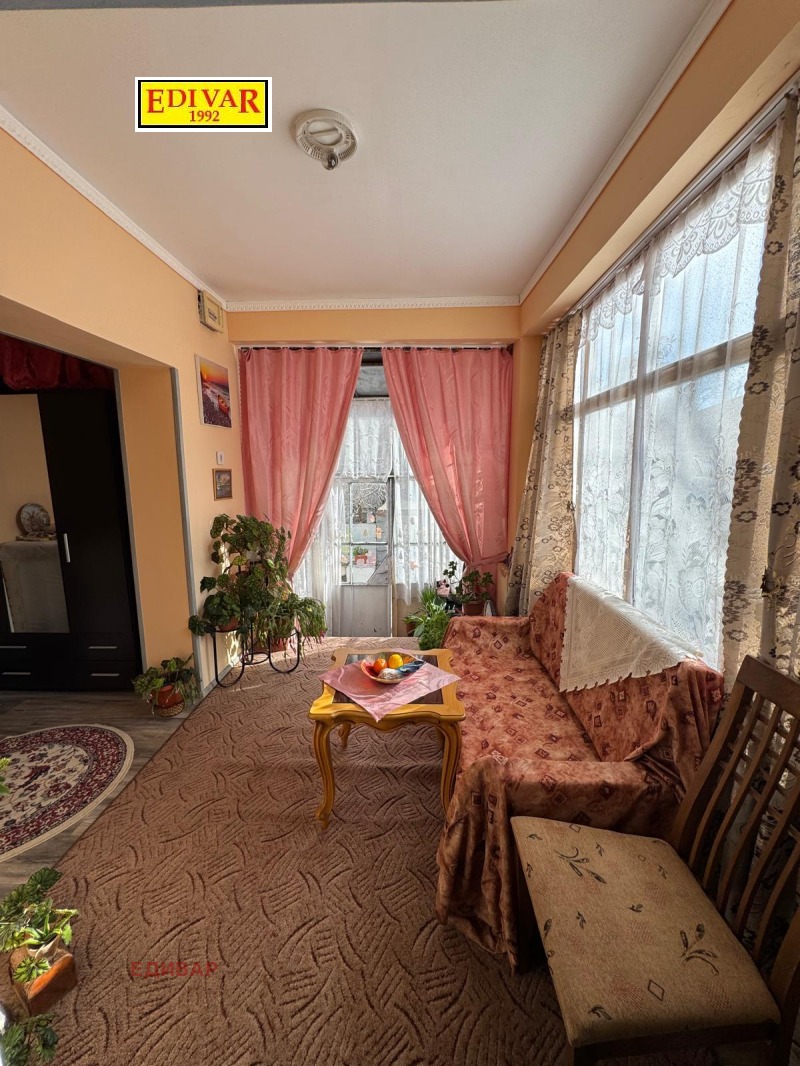 Продава КЪЩА, гр. Каварна, област Добрич, снимка 3 - Къщи - 52822279