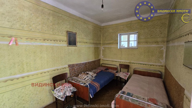 Продава КЪЩА, с. Буковец, област Видин