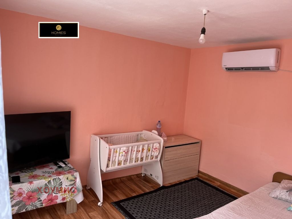 Продава КЪЩА, гр. Карнобат, област Бургас, снимка 8 - Къщи - 55371568