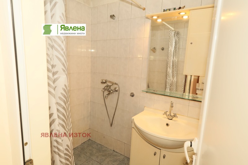 Продаја  2 спаваће собе Софија , Красно село , 75 м2 | 21735891 - слика [12]