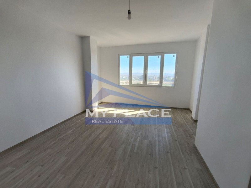 Till salu  2 sovrum Sjumen , Herson , 75 kvm | 82560986 - bild [2]