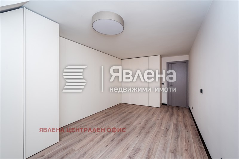 Продава 4-СТАЕН, гр. София, Център, снимка 10 - Апартаменти - 53865783