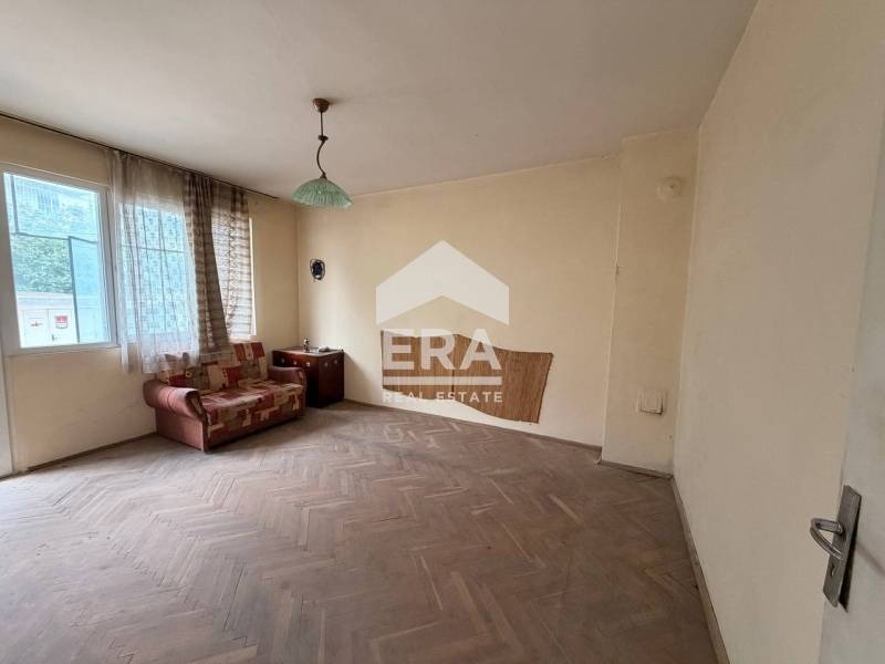 Продава 4-СТАЕН, гр. Варна, Център, снимка 4 - Апартаменти - 54363079
