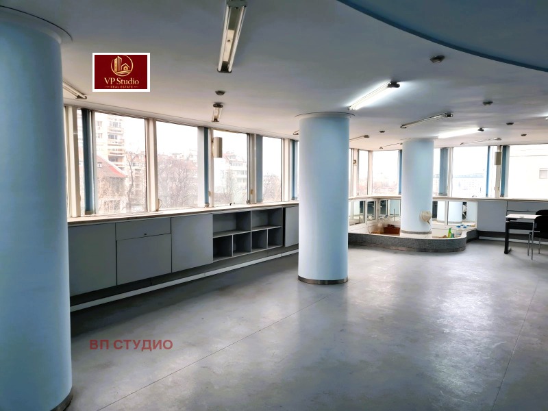 Продава МНОГОСТАЕН, гр. София, Хиподрума