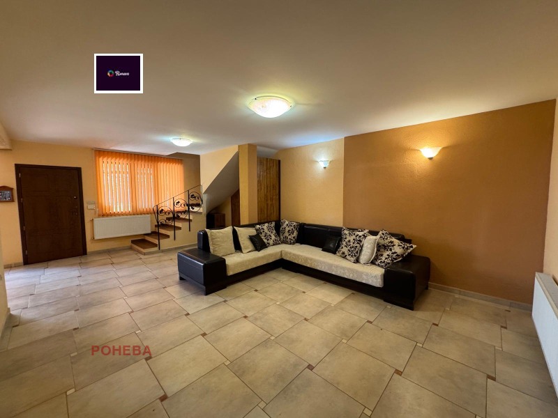 Продава  Къща област Варна , с. Кичево , 240 кв.м | 20951700 - изображение [2]