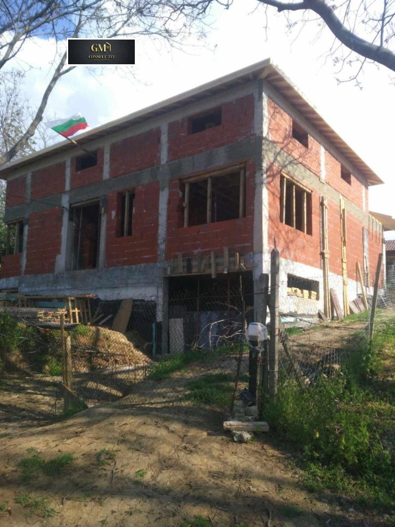 Продава КЪЩА, с. Гривица, област Плевен, снимка 6 - Къщи - 53161157