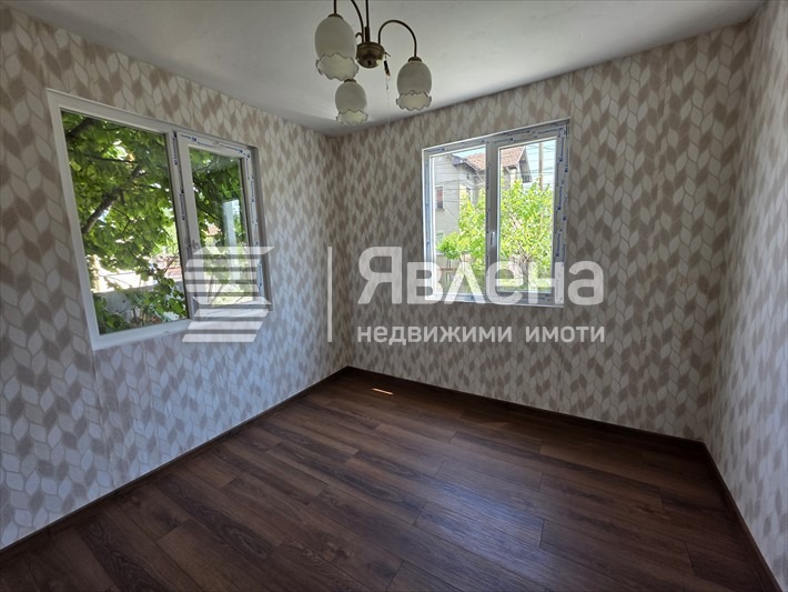 Продава ЕТАЖ ОТ КЪЩА, гр. София, Орландовци, снимка 2 - Етаж от къща - 53091922