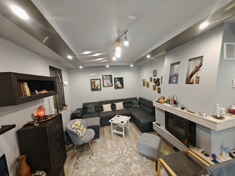 Продава ЕТАЖ ОТ КЪЩА, гр. Смолян, Долно Райково, снимка 7 - Етаж от къща - 53097084