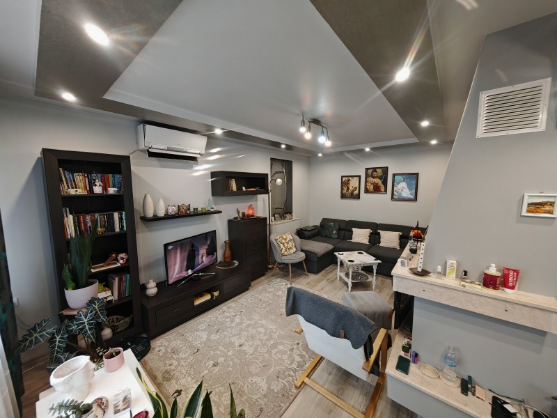 Продава ЕТАЖ ОТ КЪЩА, гр. Смолян, Долно Райково, снимка 6 - Етаж от къща - 53097084