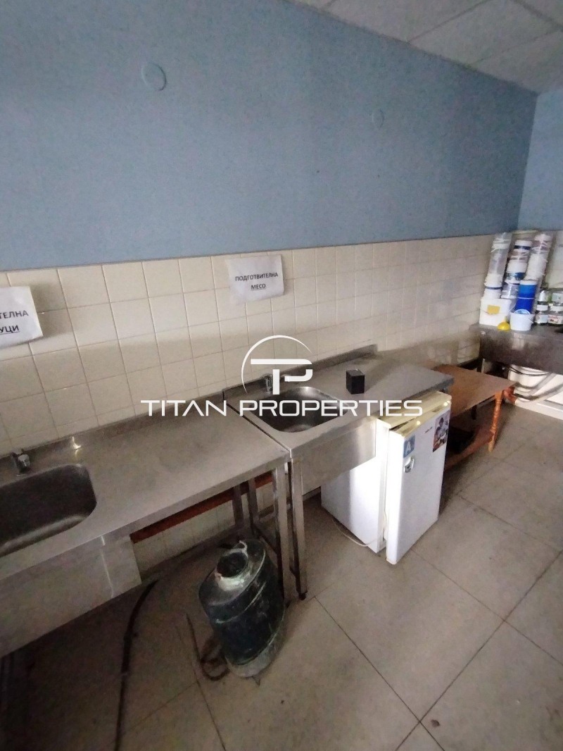 Продава  Магазин, област Бургас, гр. Поморие • 48 000 EUR • ID 65782046 — holmes.bg - [1] 