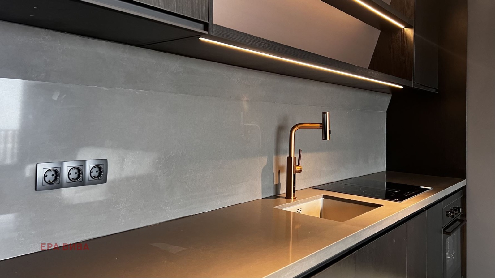 Продава 2-СТАЕН, гр. Варна, Център, снимка 3 - Апартаменти - 54217862