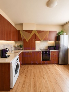 4-СТАЕН, 151 m2