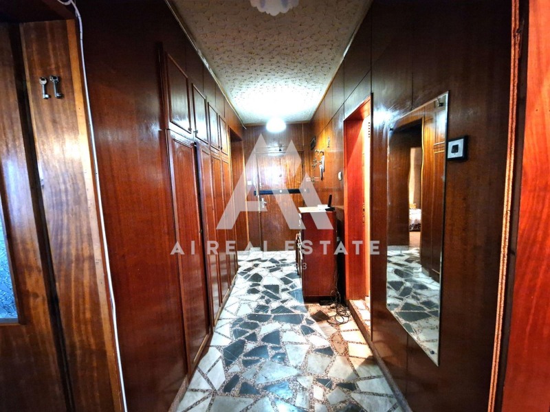 Продава 3-СТАЕН, гр. Плевен, Широк център, снимка 16 - Апартаменти - 53110007