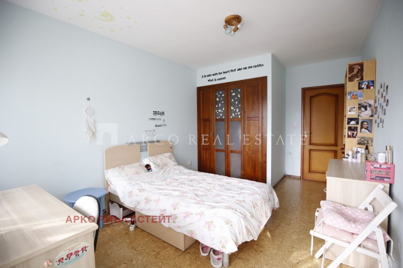 Продава 3-СТАЕН, гр. София, Красно село, снимка 10 - Апартаменти - 53449873