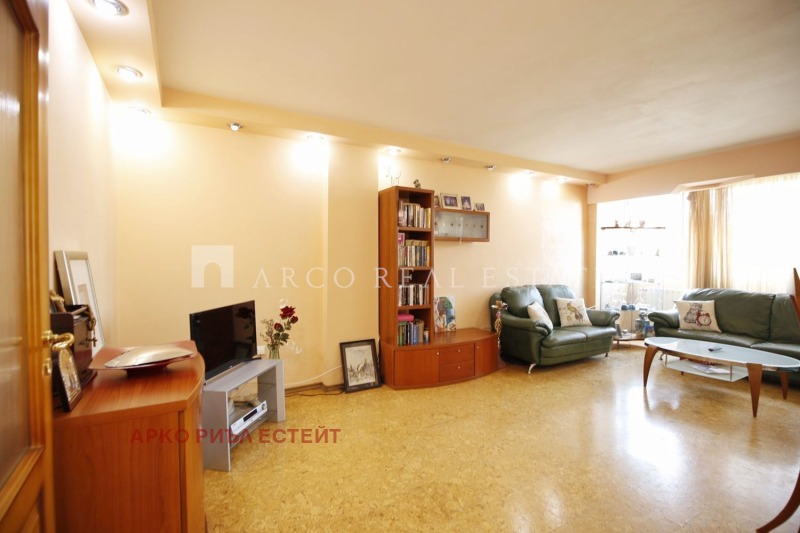 Продава 3-СТАЕН, гр. София, Красно село, снимка 2 - Апартаменти - 53449873